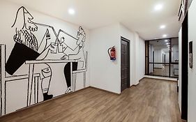 Townhouse Anna Salai
